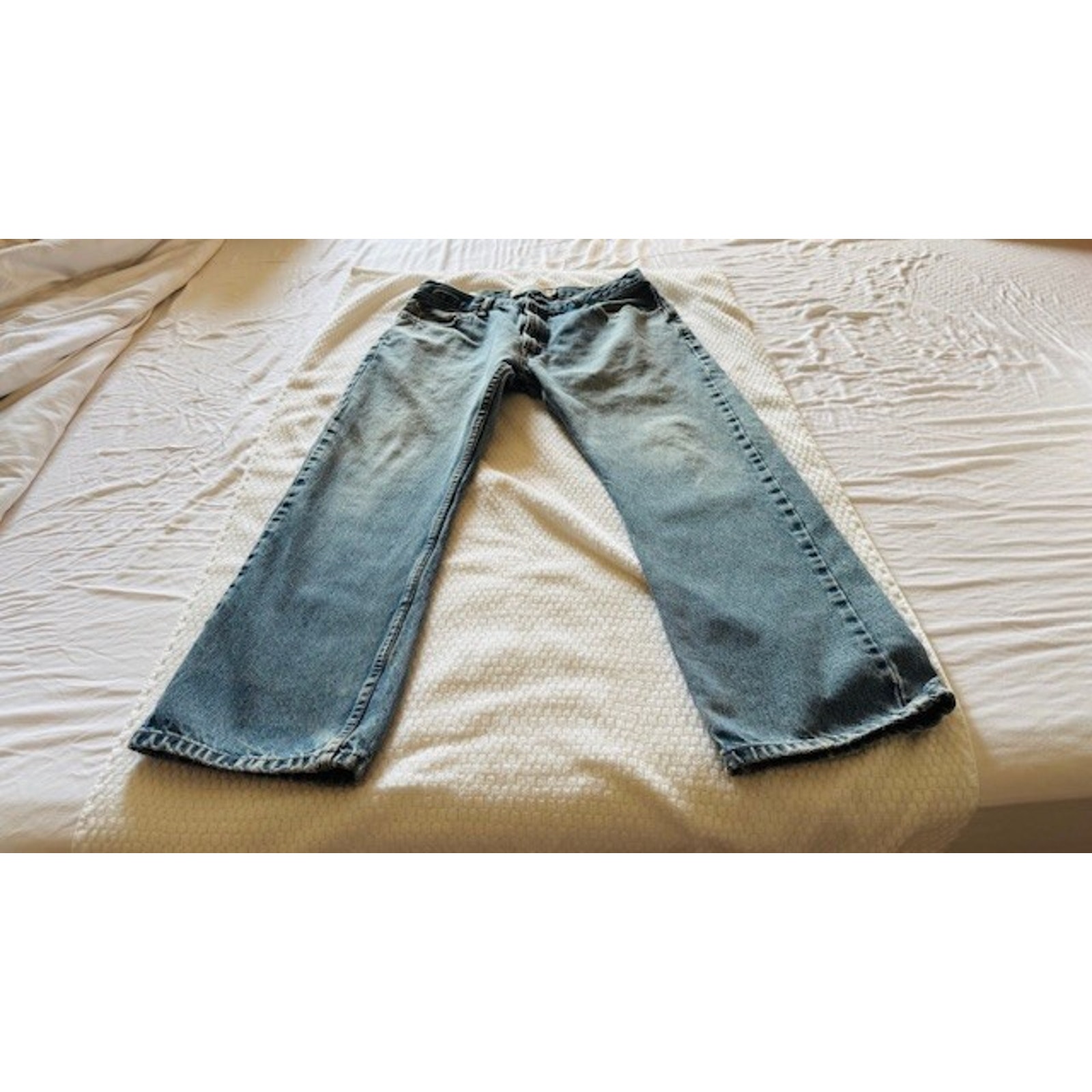 Levi’s 505 Straight Fit Jeans Mens 34x29 Light Wash Denim Distressed Workwear